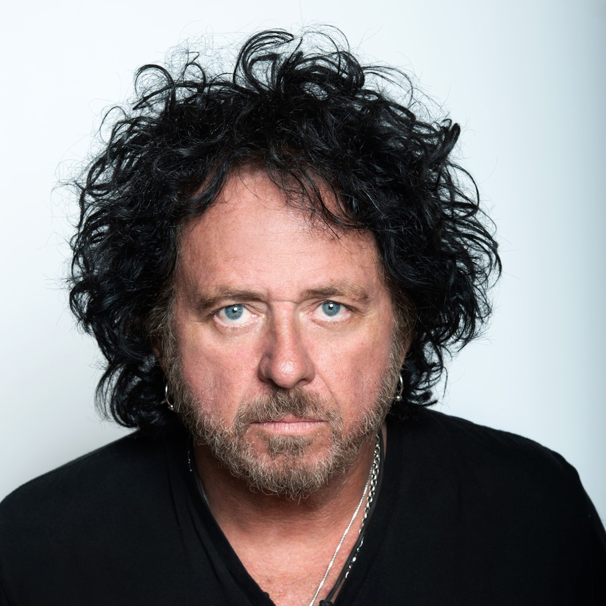 Steve lukather bridges 2023. Steve Lukather. Стив Люкатер. Steve Lukather Gear. Steve Lukather "Luke (CD)".